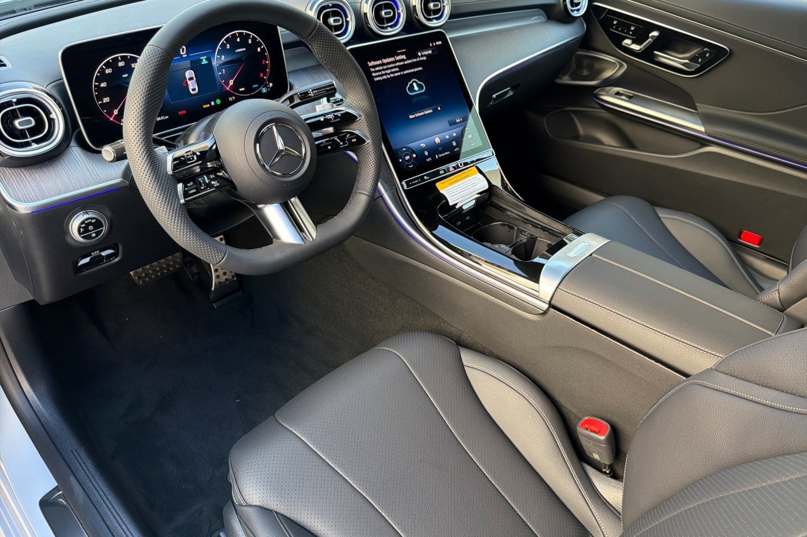 New 2026 Mercedes-Benz CLE 300 4MATIC Coupe image 9