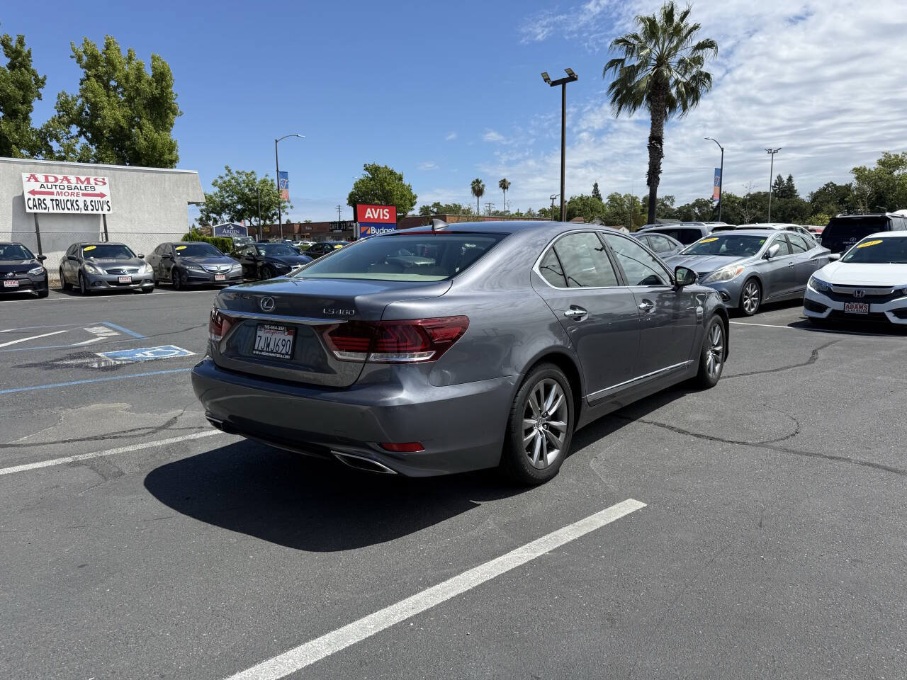 Used 2014 Lexus LS 460 w/ Comfort Package RWD image 3
