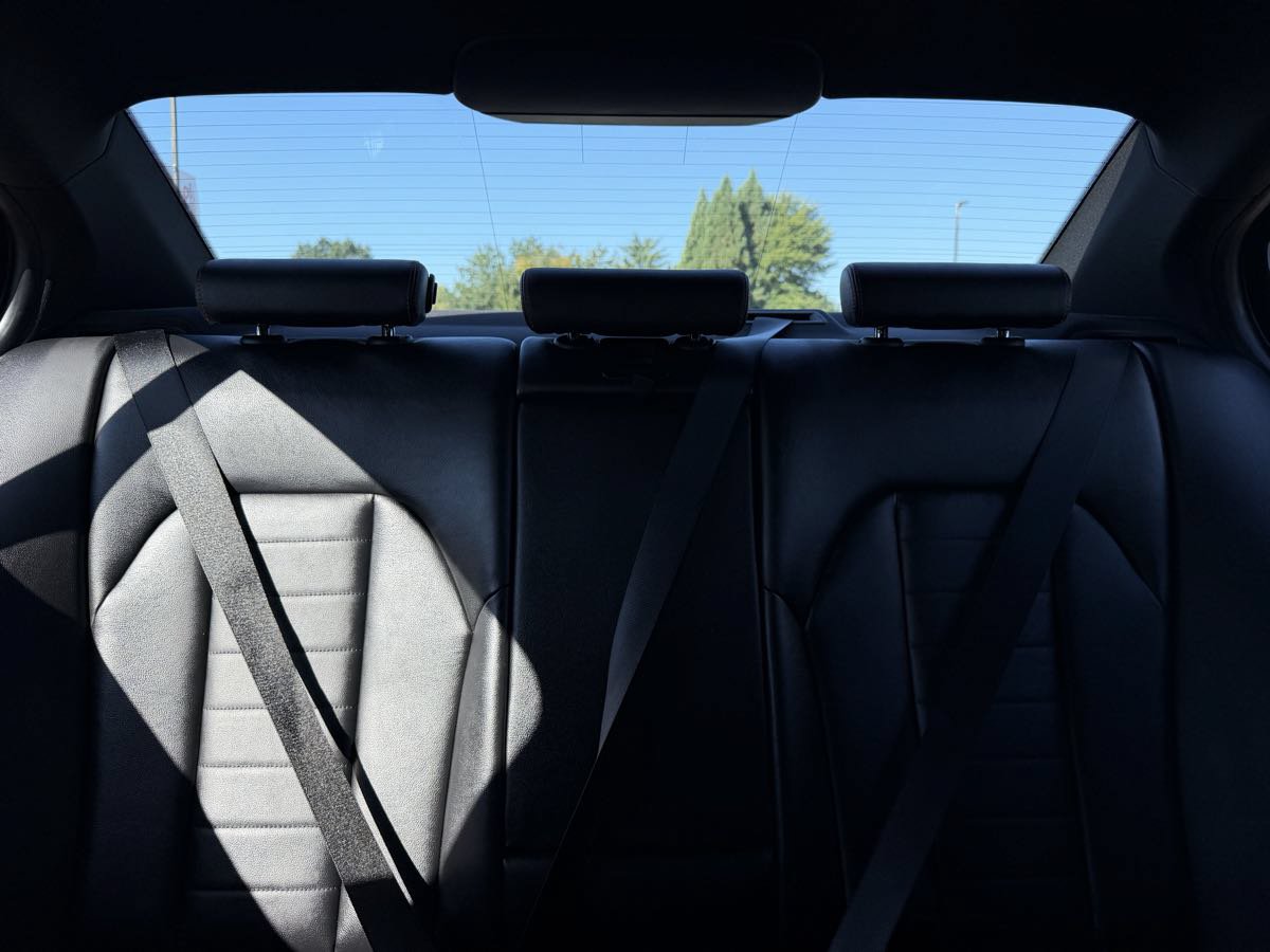 Used 2019 BMW 330i xDrive Sedan AWD/4WD image 19