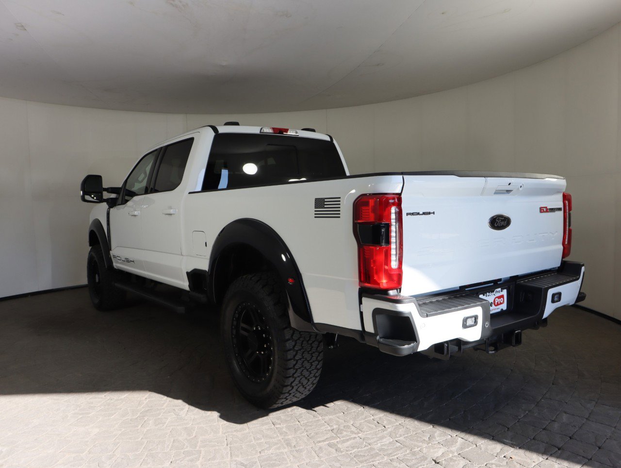 Used 2025 Ford F250 Lariat w/ Lariat Ultimate Package image 7