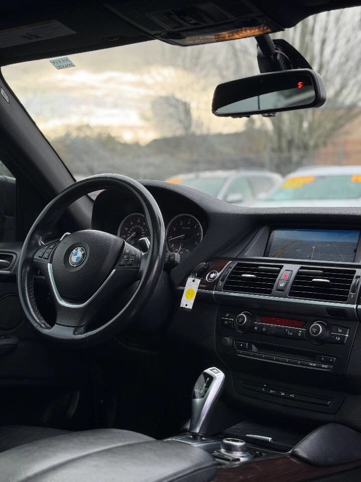 Used 2014 BMW X6 xDrive35i image 3