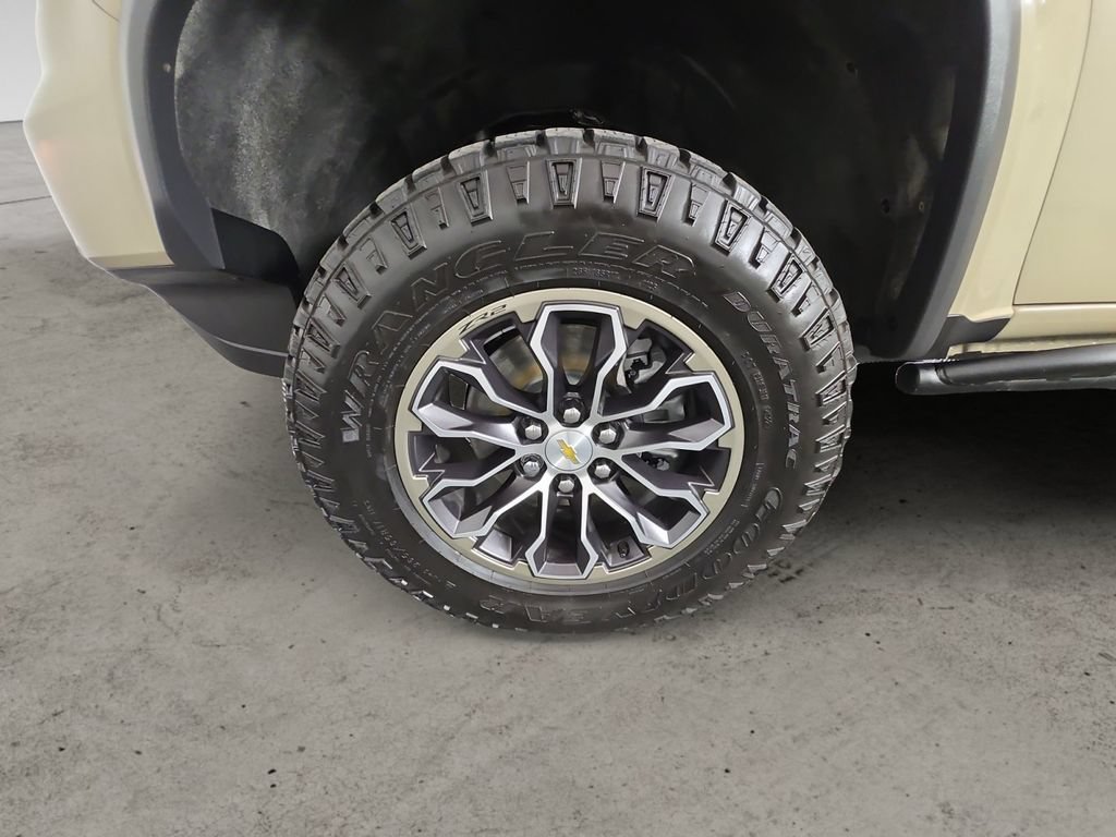 Certified 2022 Chevrolet Colorado ZR2 AWD/4WD image 9