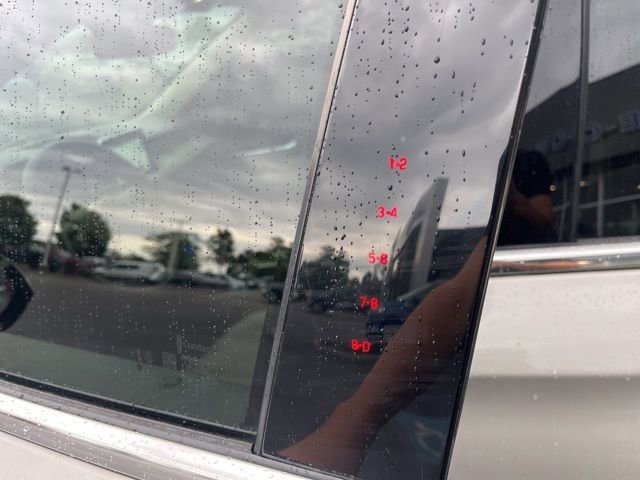 Used 2021 Lincoln Corsair AWD w/ Premium Package image 22