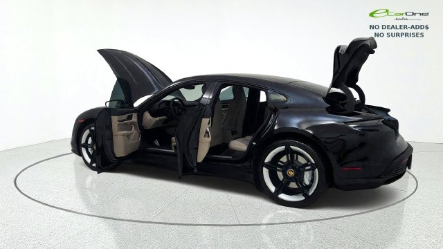 Used 2024 Porsche Taycan 4S w/ Premium Package AWD/4WD image 16