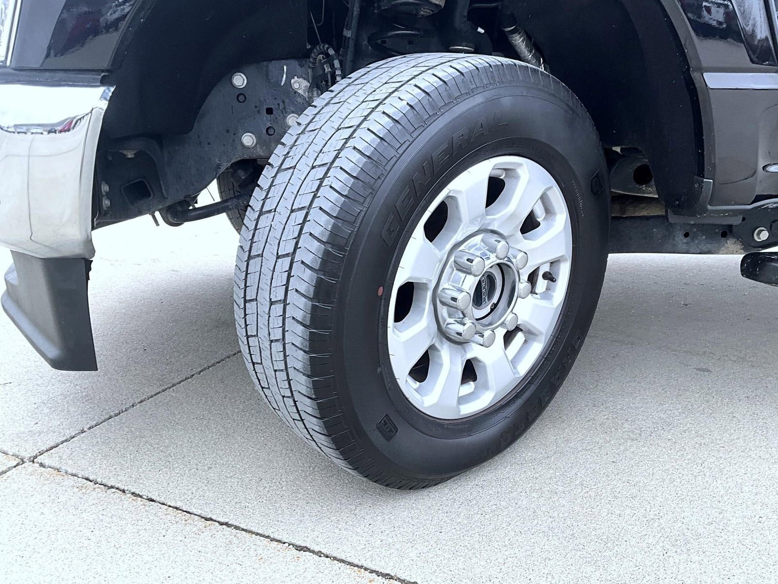 Used 2024 Ford F250 XLT image 25