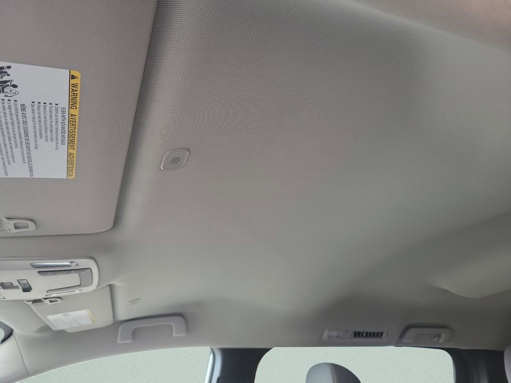 Certified 2025 Toyota Sienna LE image 20