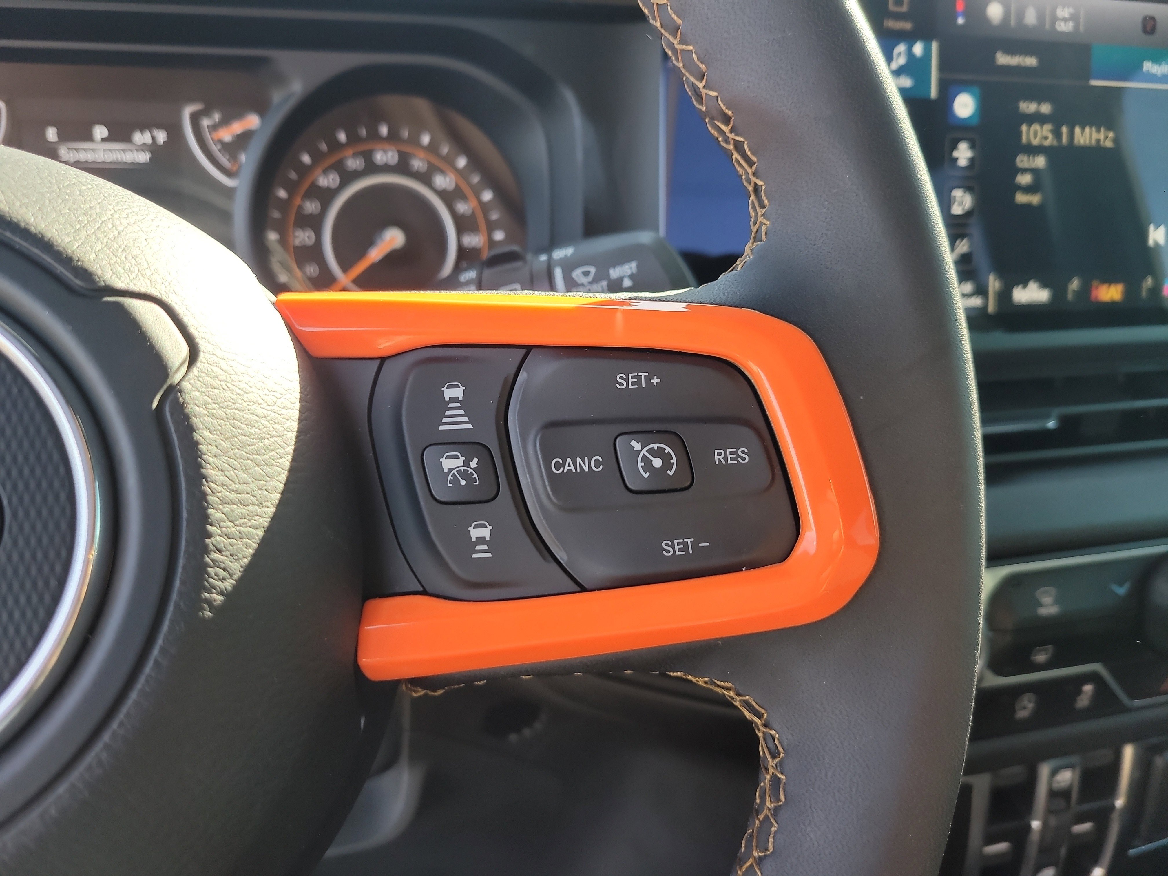 Used 2025 Jeep Wrangler Sport S image 27