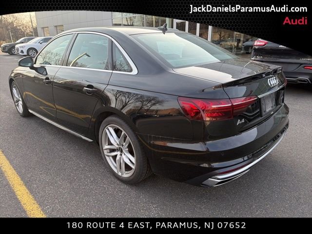 Used 2022 Audi A4 2.0T Premium Plus image 3