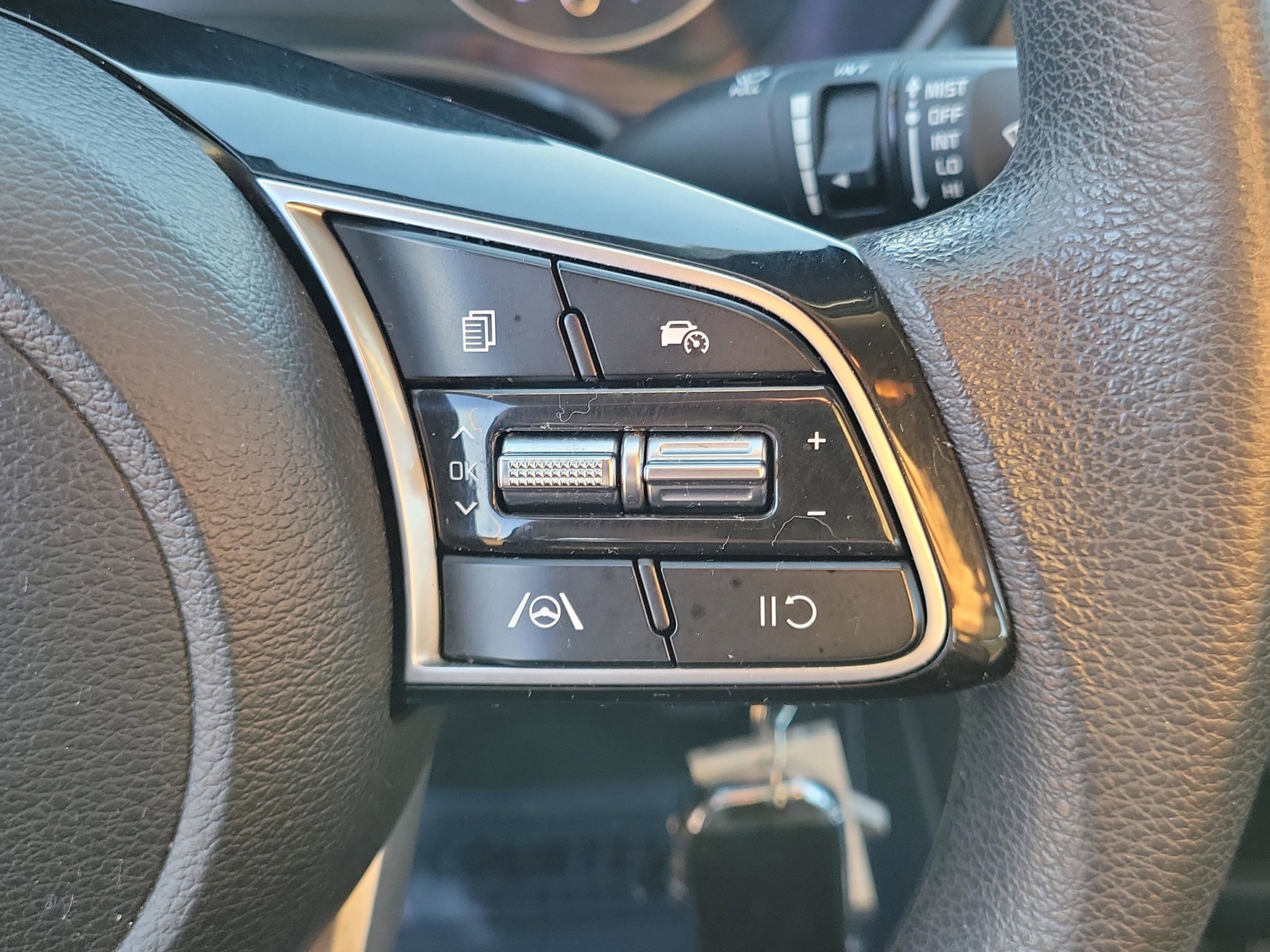 Used 2023 Kia Forte LXS image 22