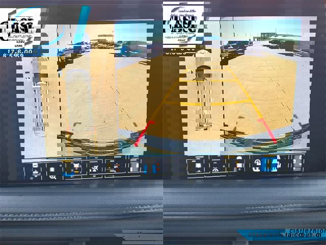 Used 2022 Chevrolet Suburban Z71 w/ Z71 Off-Road Package image 17