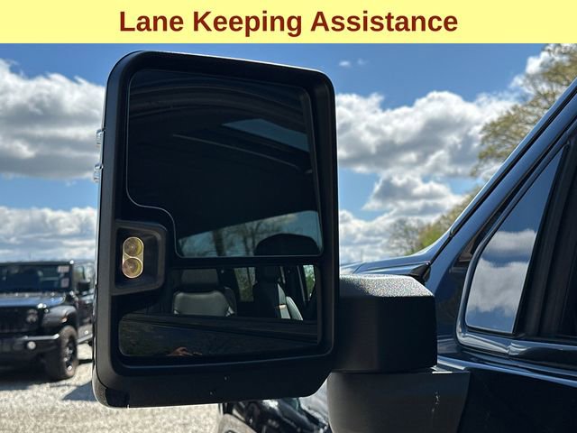 Used 2024 GMC Sierra 3500 AT4 w/ AT4 Premium Plus Package AWD/4WD image 7