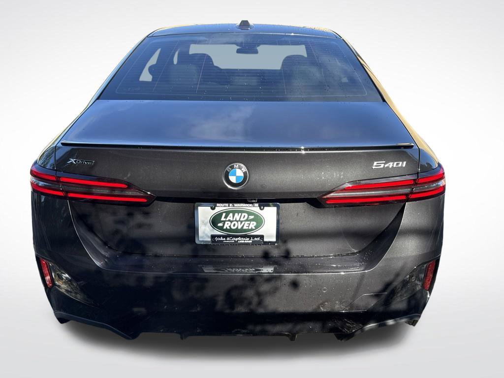 Used 2027 BMW 540i xDrive w/ M Sport Package AWD/4WD image 6