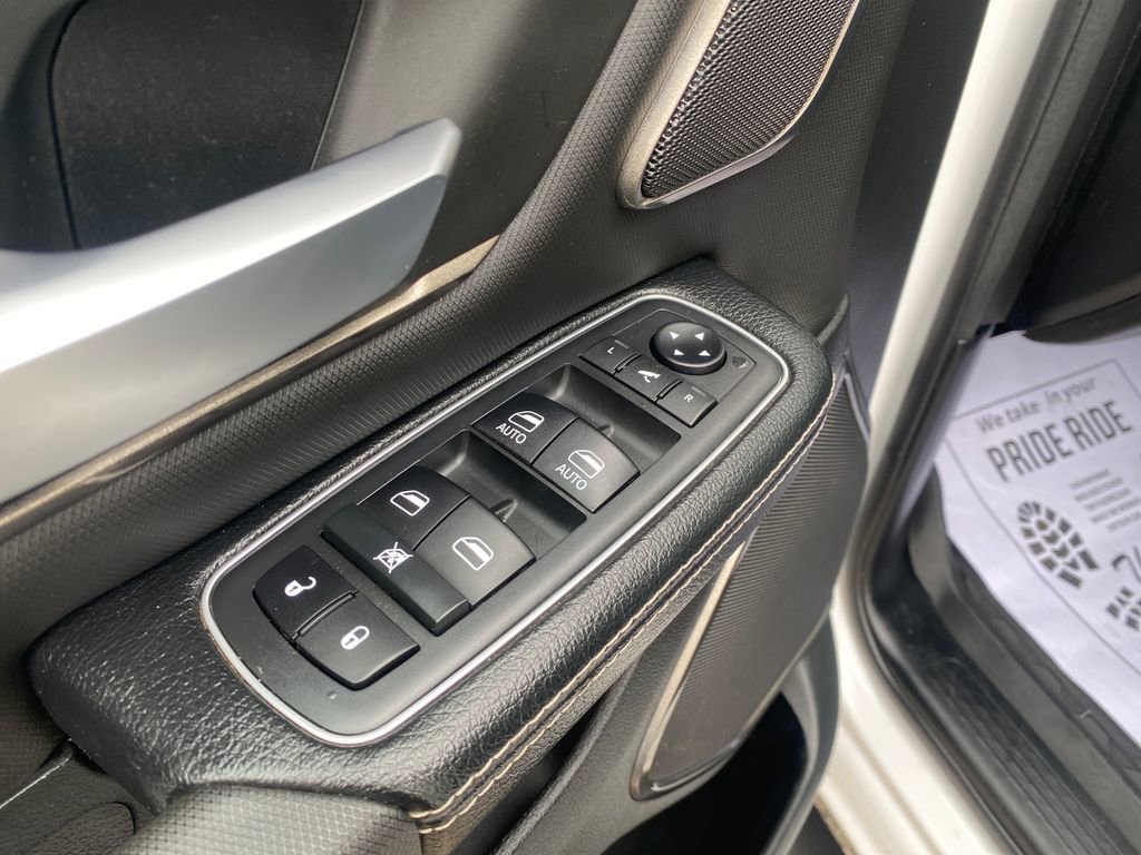 Used 2020 RAM 1500 Rebel w/ Leather & Sound Group w/ 2_W AWD/4WD image 21