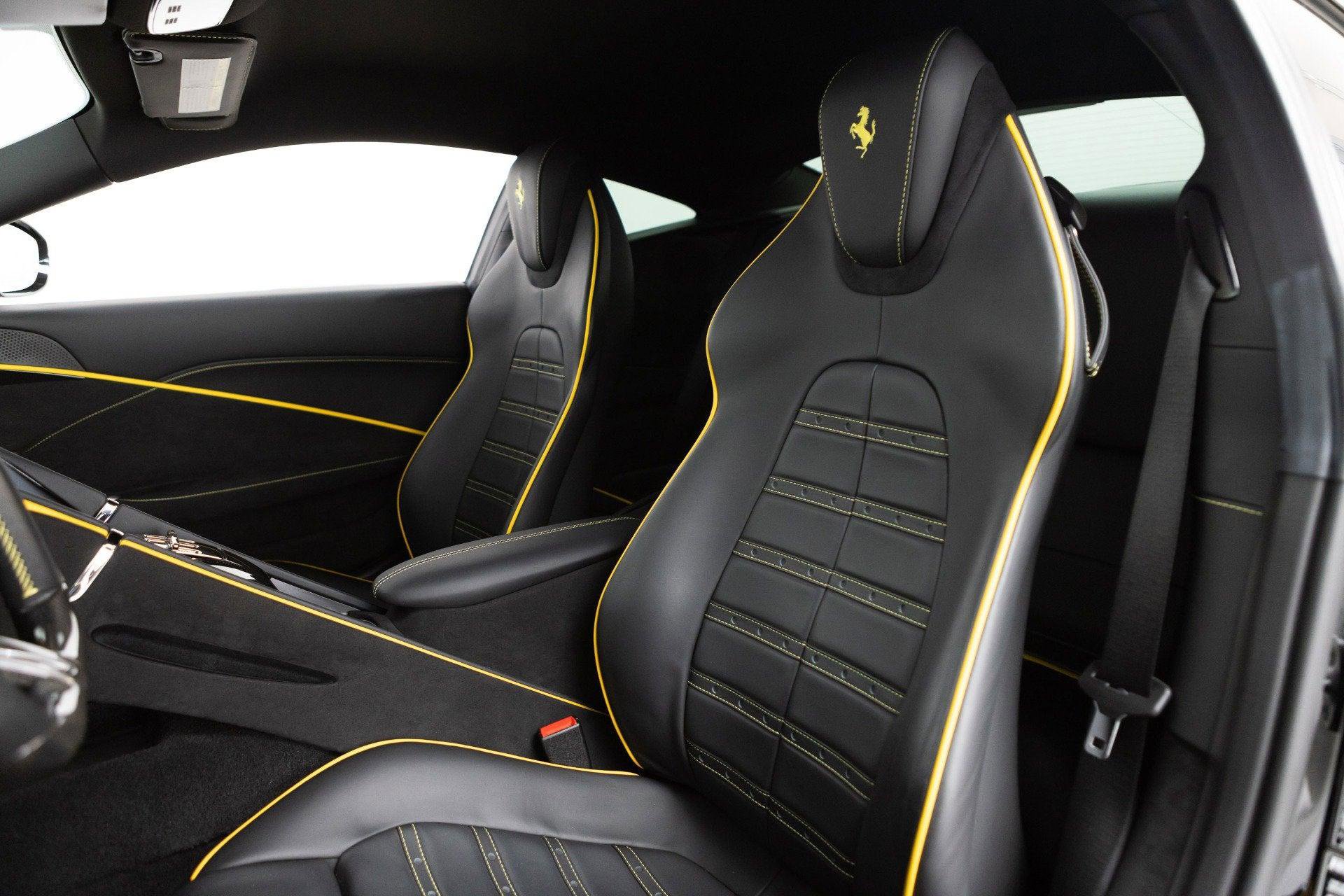 Certified 2022 Ferrari Roma RWD image 3
