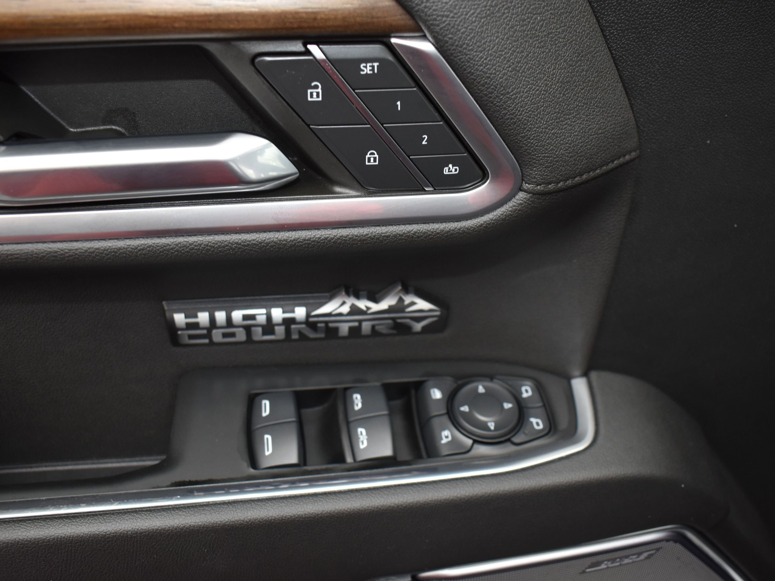 Used 2024 Chevrolet Silverado 1500 High Country AWD/4WD image 14