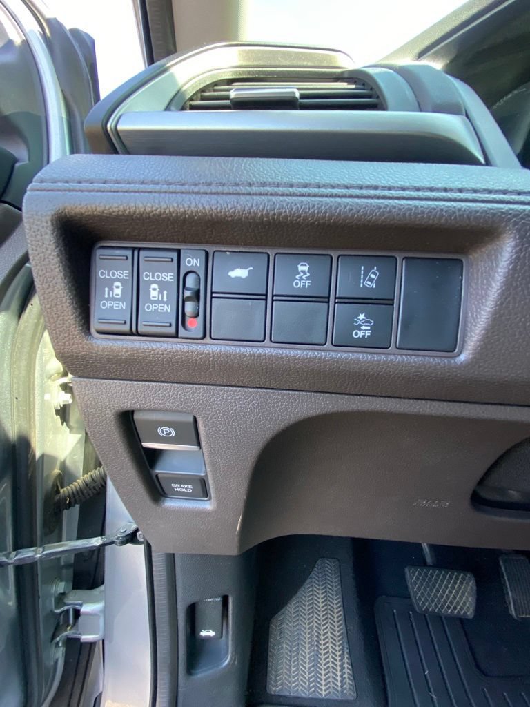 Used 2019 Honda Odyssey EX-L image 12