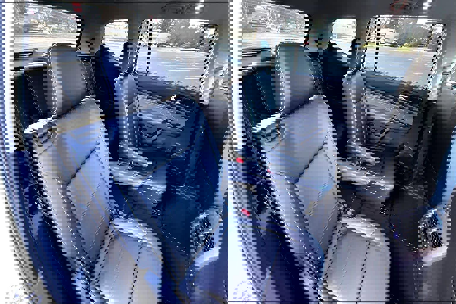 Used 2023 Volkswagen Atlas SEL image 19