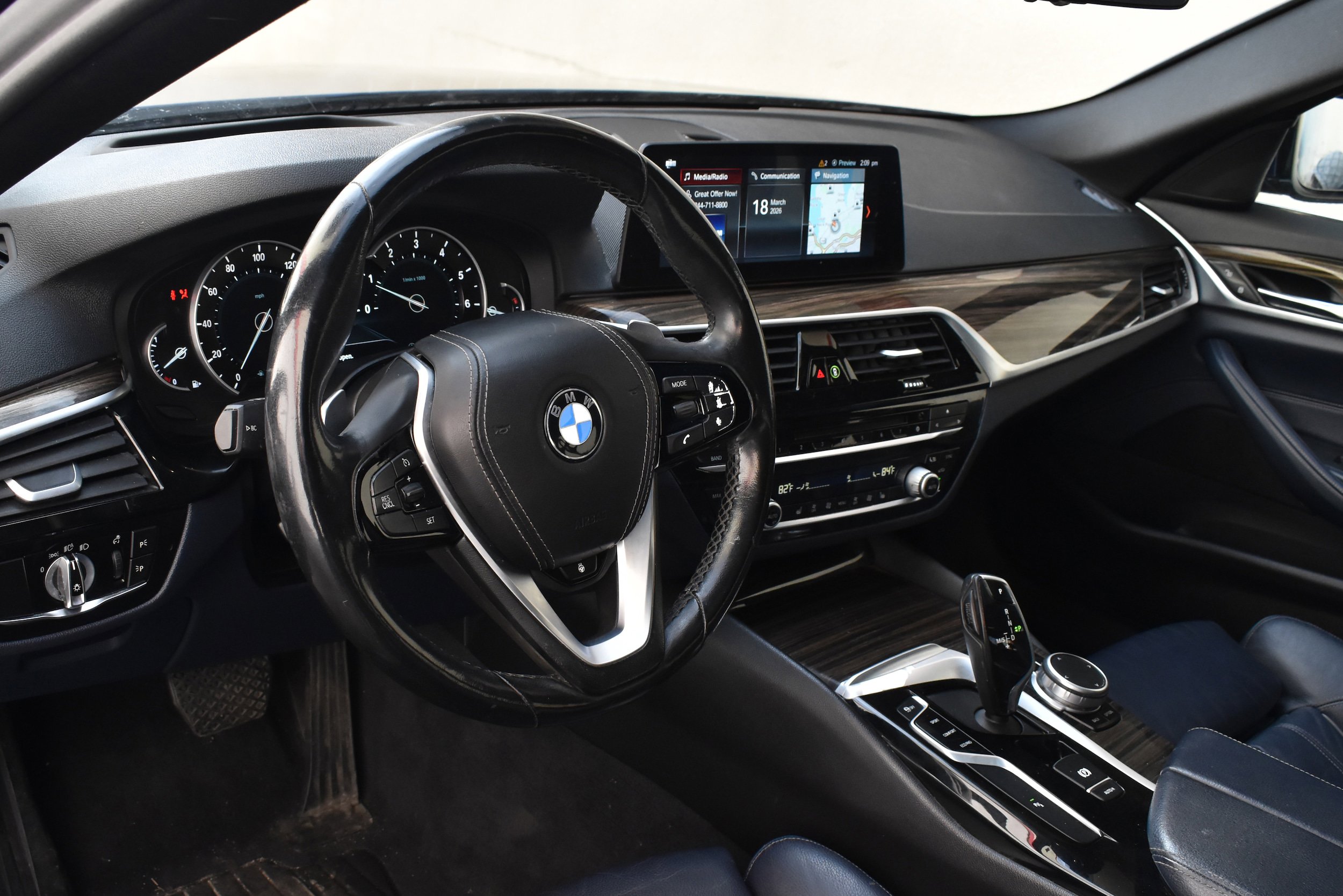 Used 2019 BMW 530i xDrive w/ Convenience Package image 19