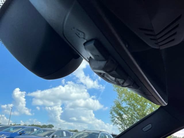 Used 2021 BMW X3 sDrive30i w/ Premium Package RWD image 28