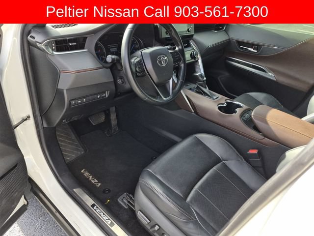 Used 2021 Toyota Venza XLE w/ Softex Package AWD/4WD image 20