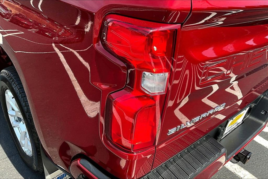 Used 2023 Chevrolet Silverado 1500 RST image 24