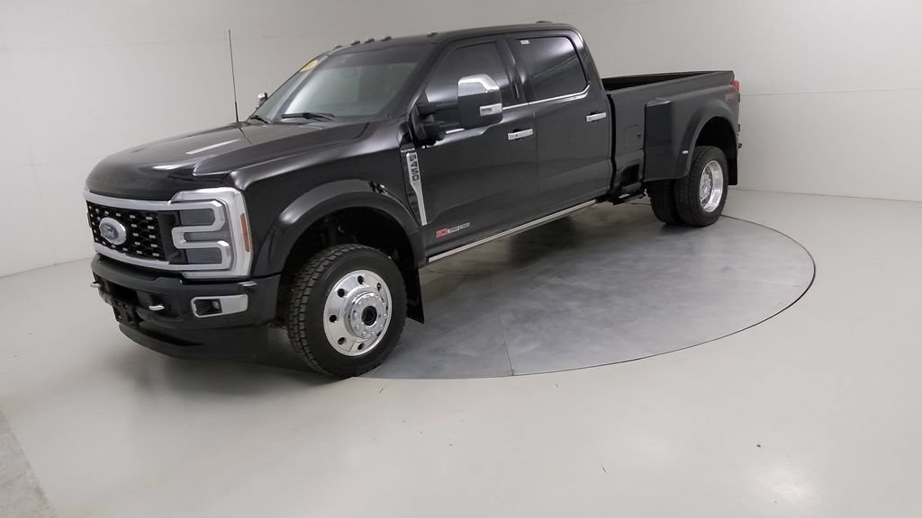 Certified 2024 Ford F450 Platinum w/ FX4 Off-Road Package AWD/4WD image 21