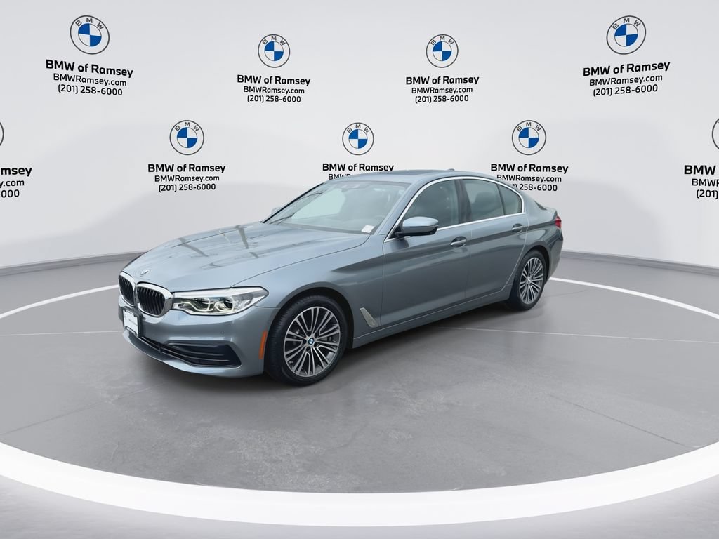 Used 2019 BMW 540i xDrive w/ Premium Package AWD/4WD image 4