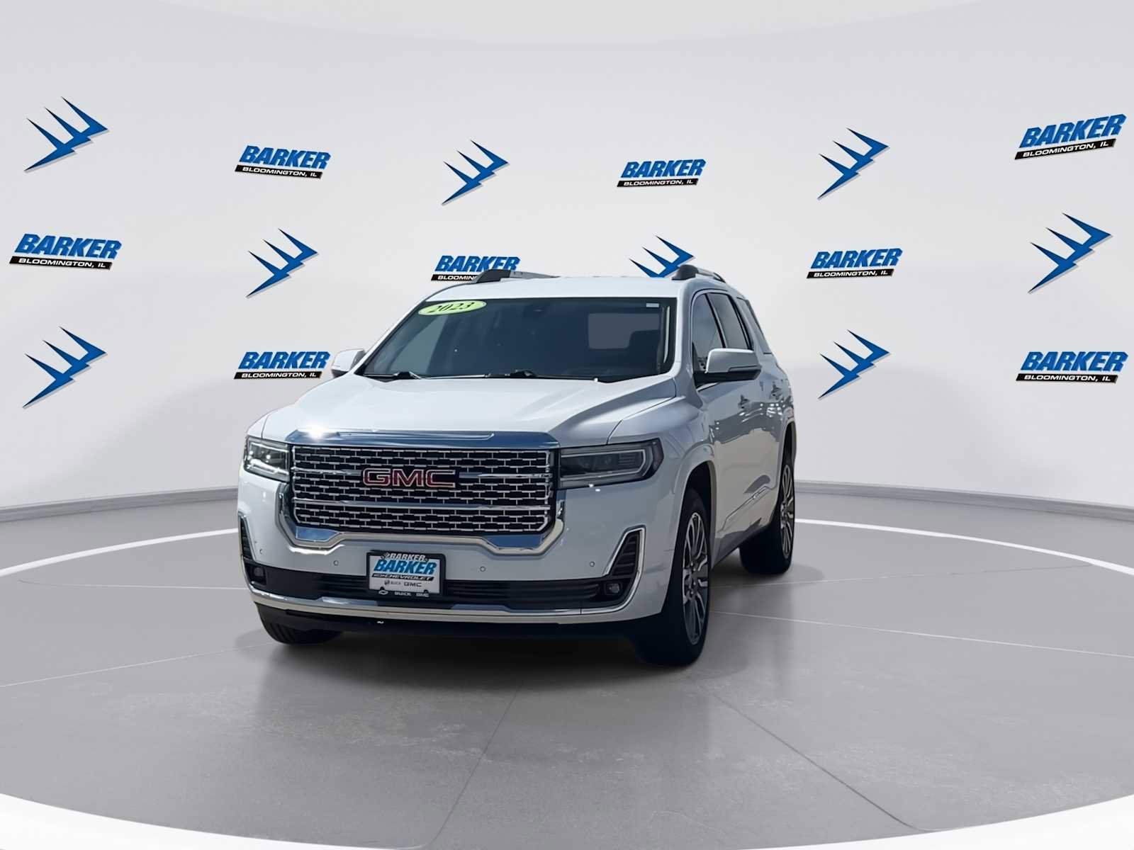 Used 2023 GMC Acadia Denali image 4