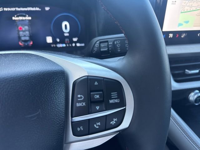 Used 2025 Ford Explorer Active w/ Active Comfort Package image 19