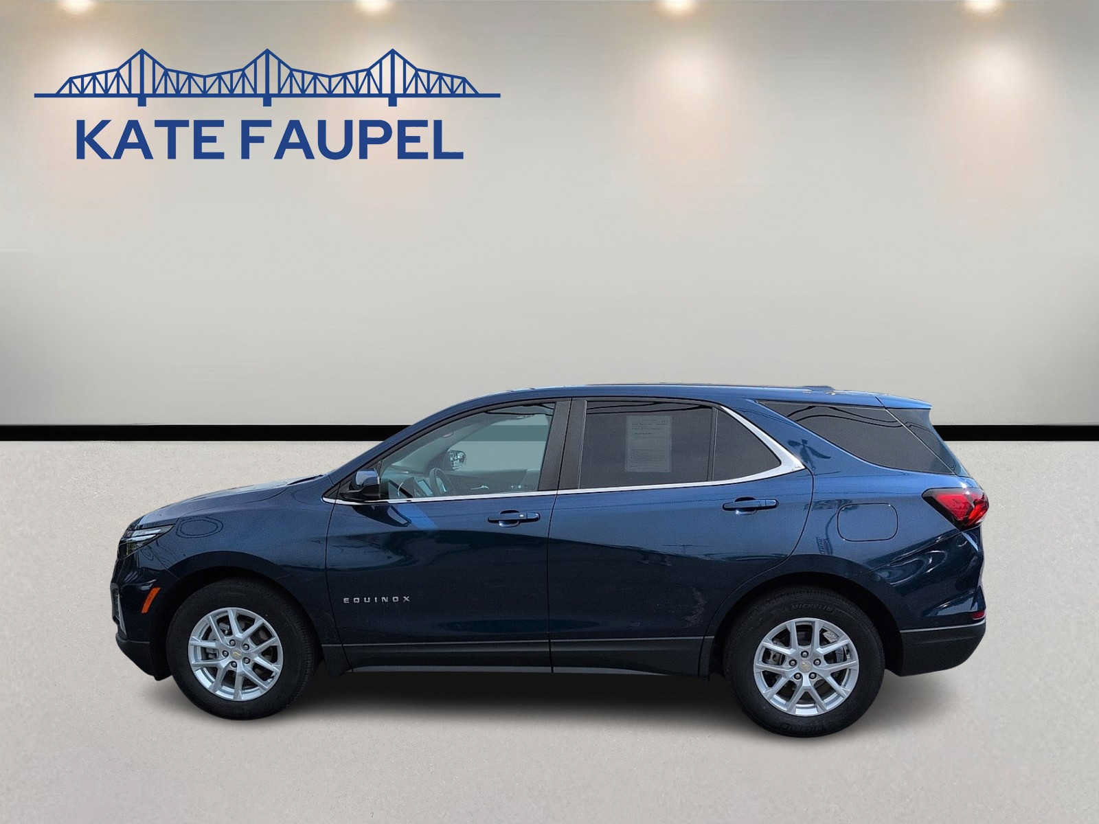 Used 2022 Chevrolet Equinox LT FWD image 4