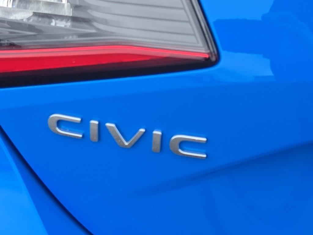 Used 2025 Honda Civic Sport image 7