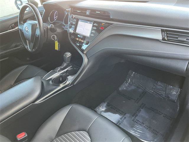 Certified 2019 Toyota Camry SE w/ Carpet Mat Package FWD image 31