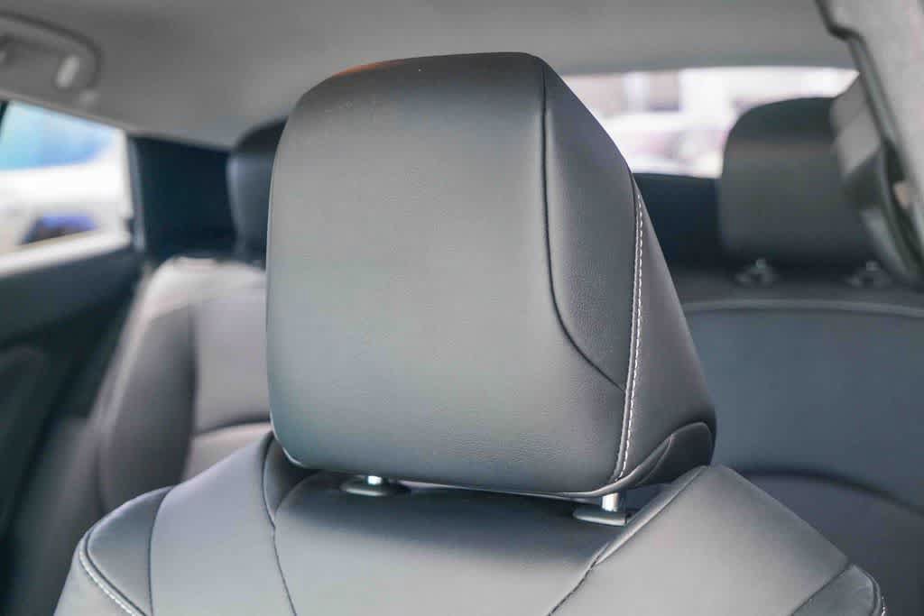 Used 2021 Toyota Prius Prime Limited w/ Carpet Mat Package (TMS) FWD image 23
