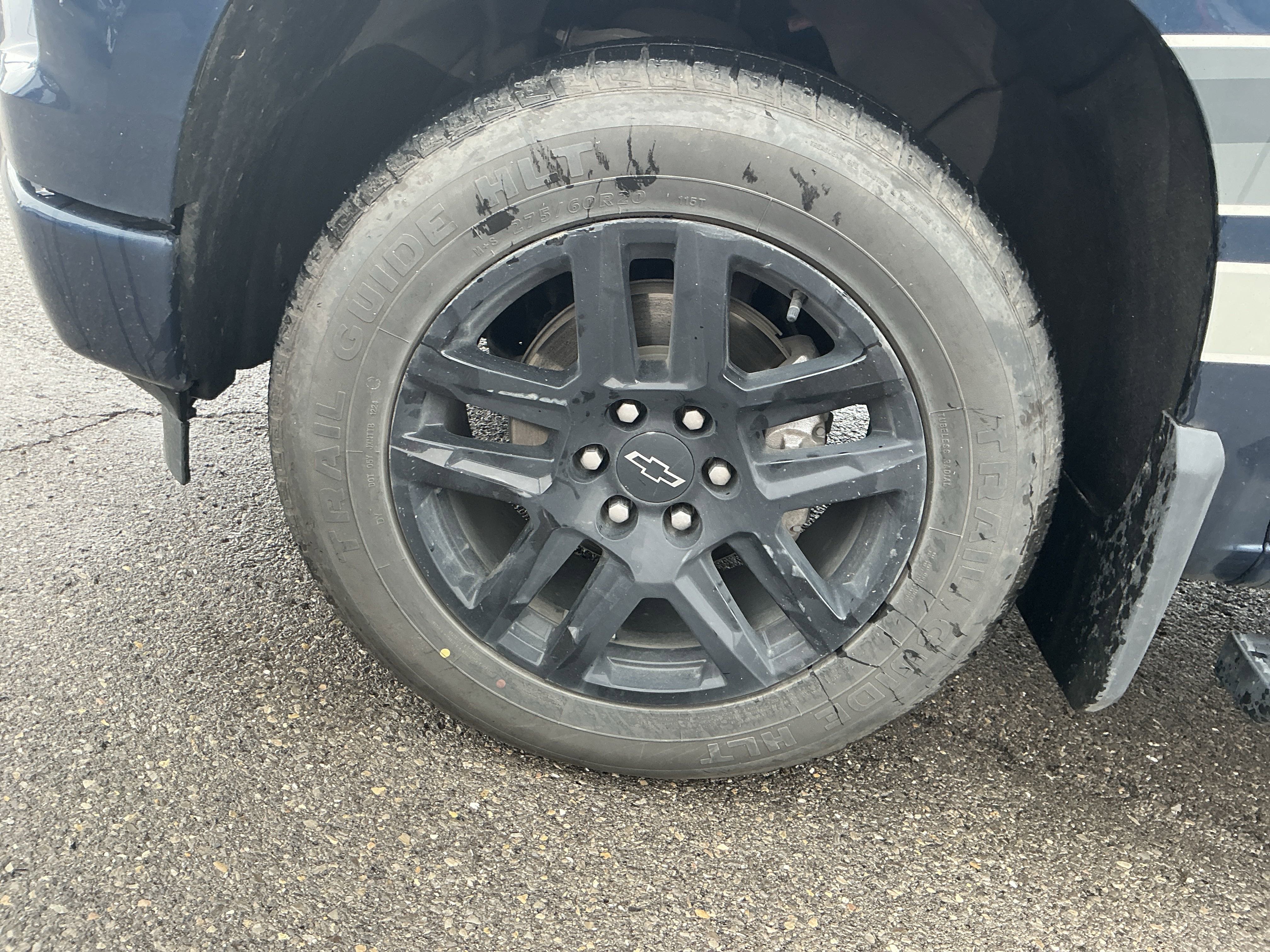 Used 2023 Chevrolet Silverado 1500 Custom w/ LPO, Dark Essentials Package image 7