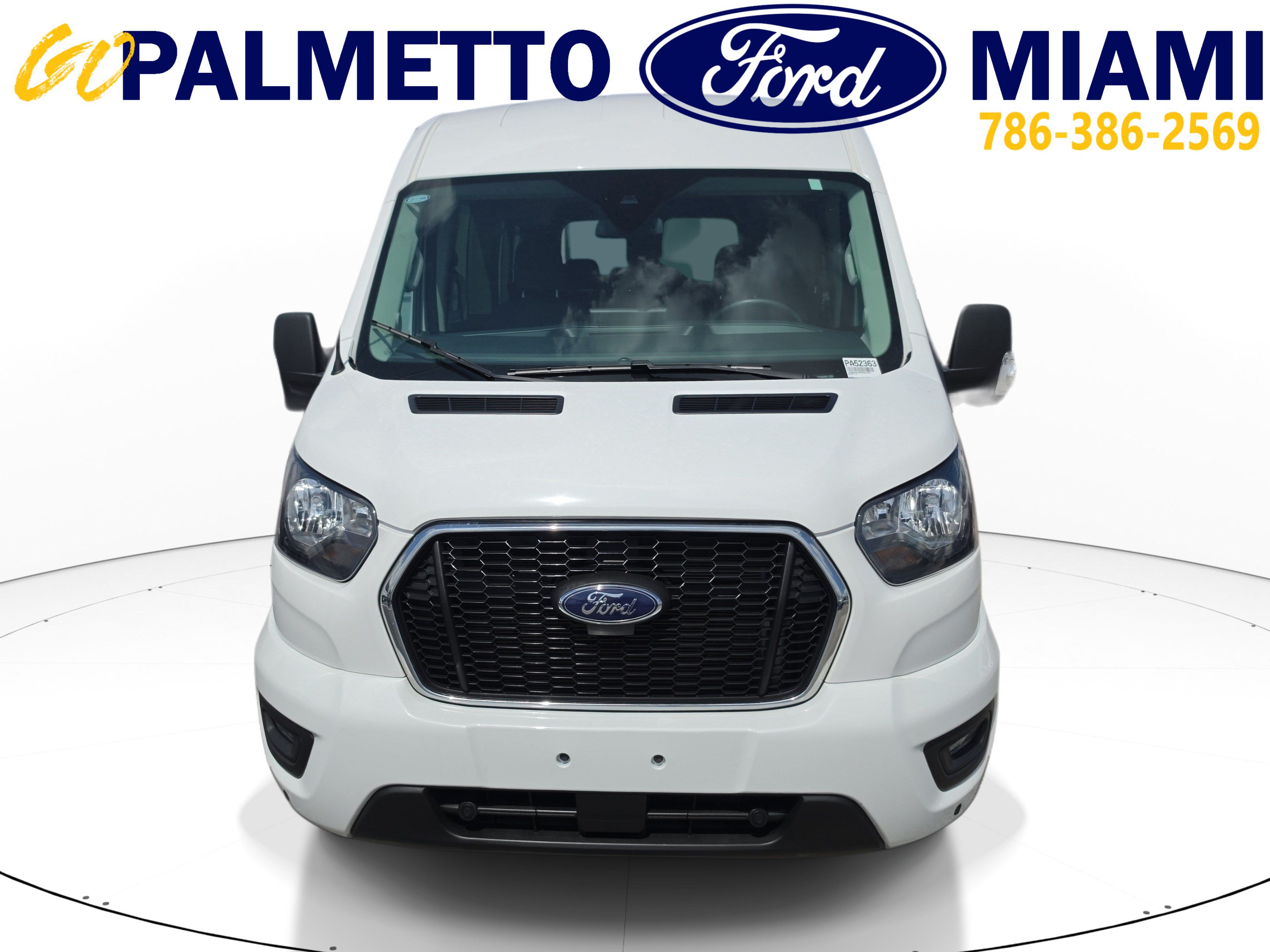 Used 2024 Ford Transit 350 XLT RWD image 2