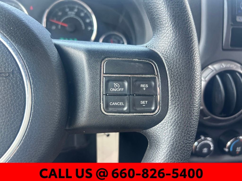 Used 2013 Jeep Wrangler Sport image 14