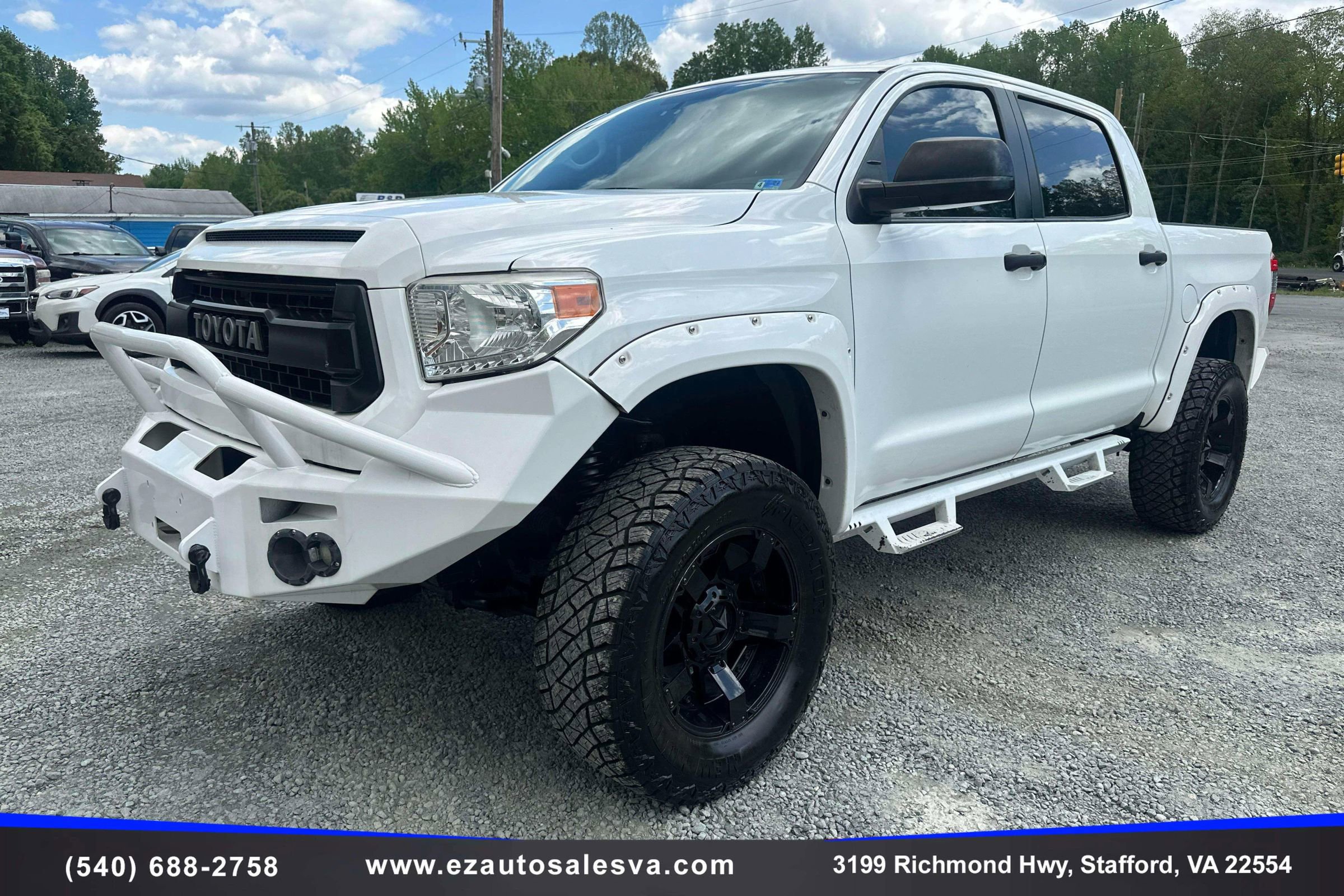 Used 2015 Toyota Tundra SR5 w/ SR5 Upgrade Package AWD/4WD image 13