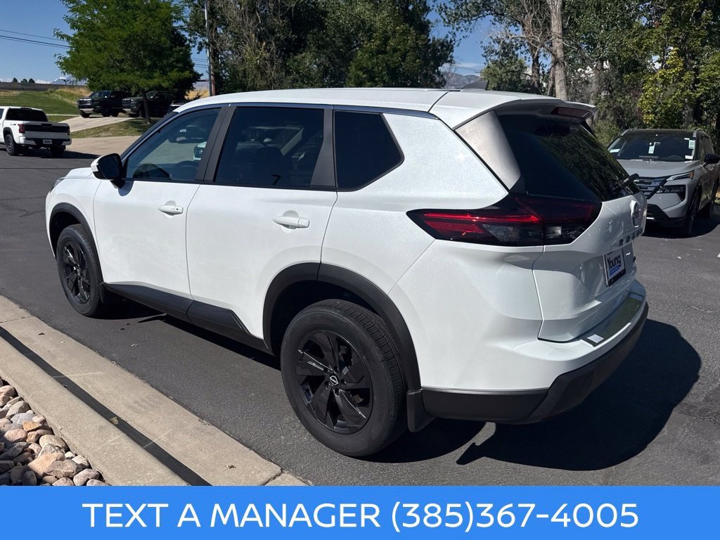 New 2026 Nissan Rogue SV AWD/4WD image 6