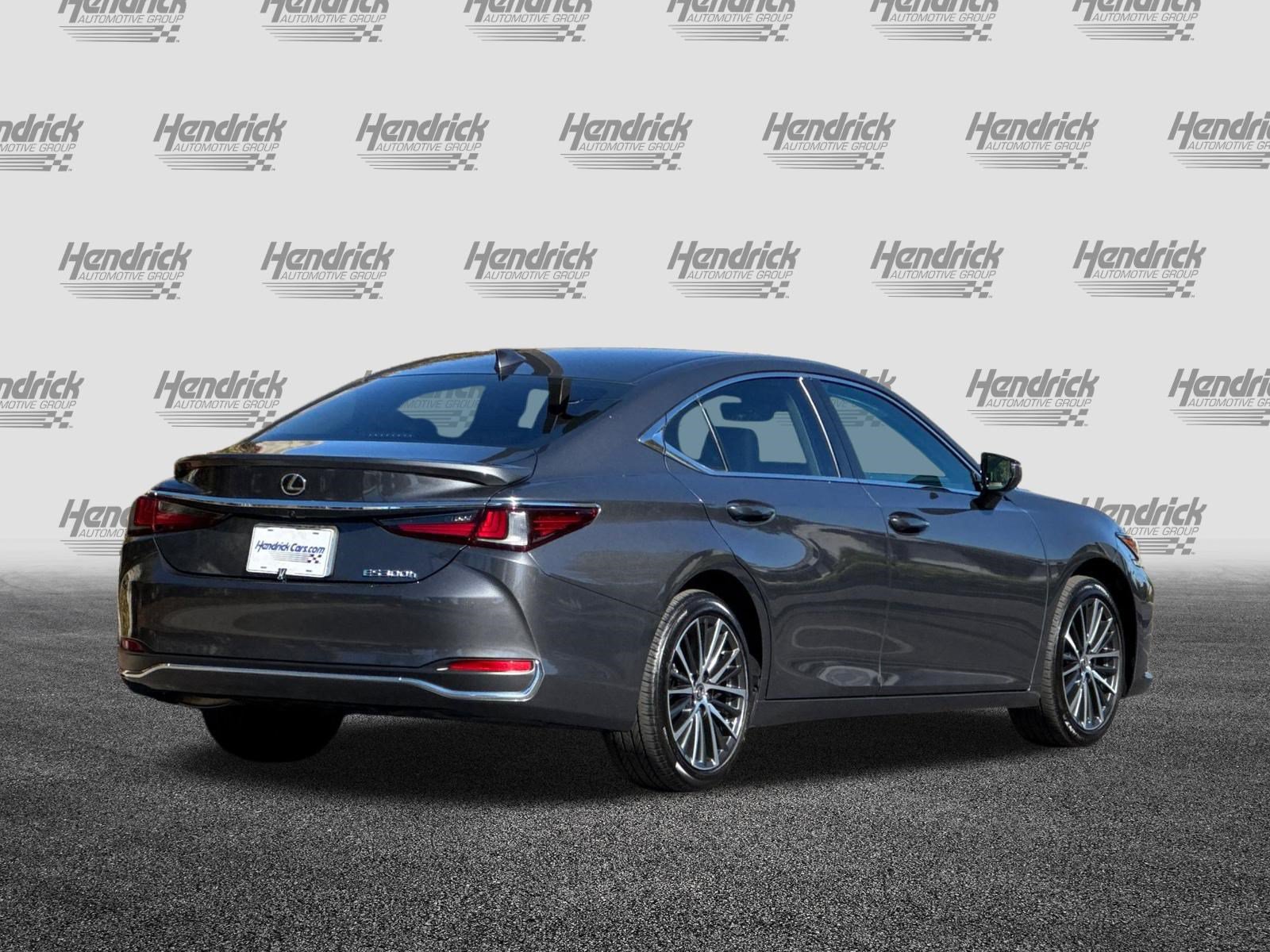 Certified 2025 Lexus ES 300h w/ Premium Package FWD image 5