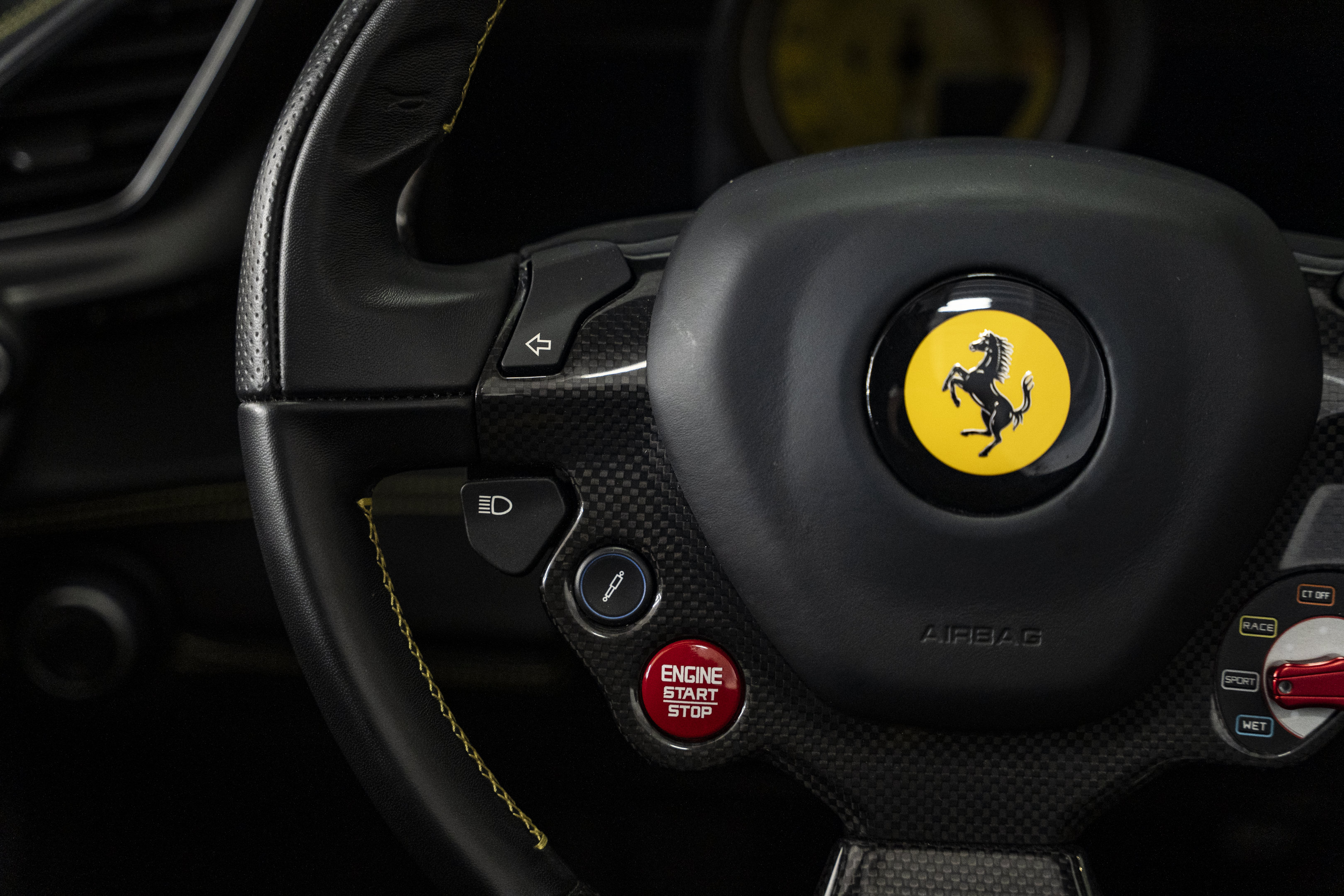 Used 2018 Ferrari 488 Spider RWD image 45