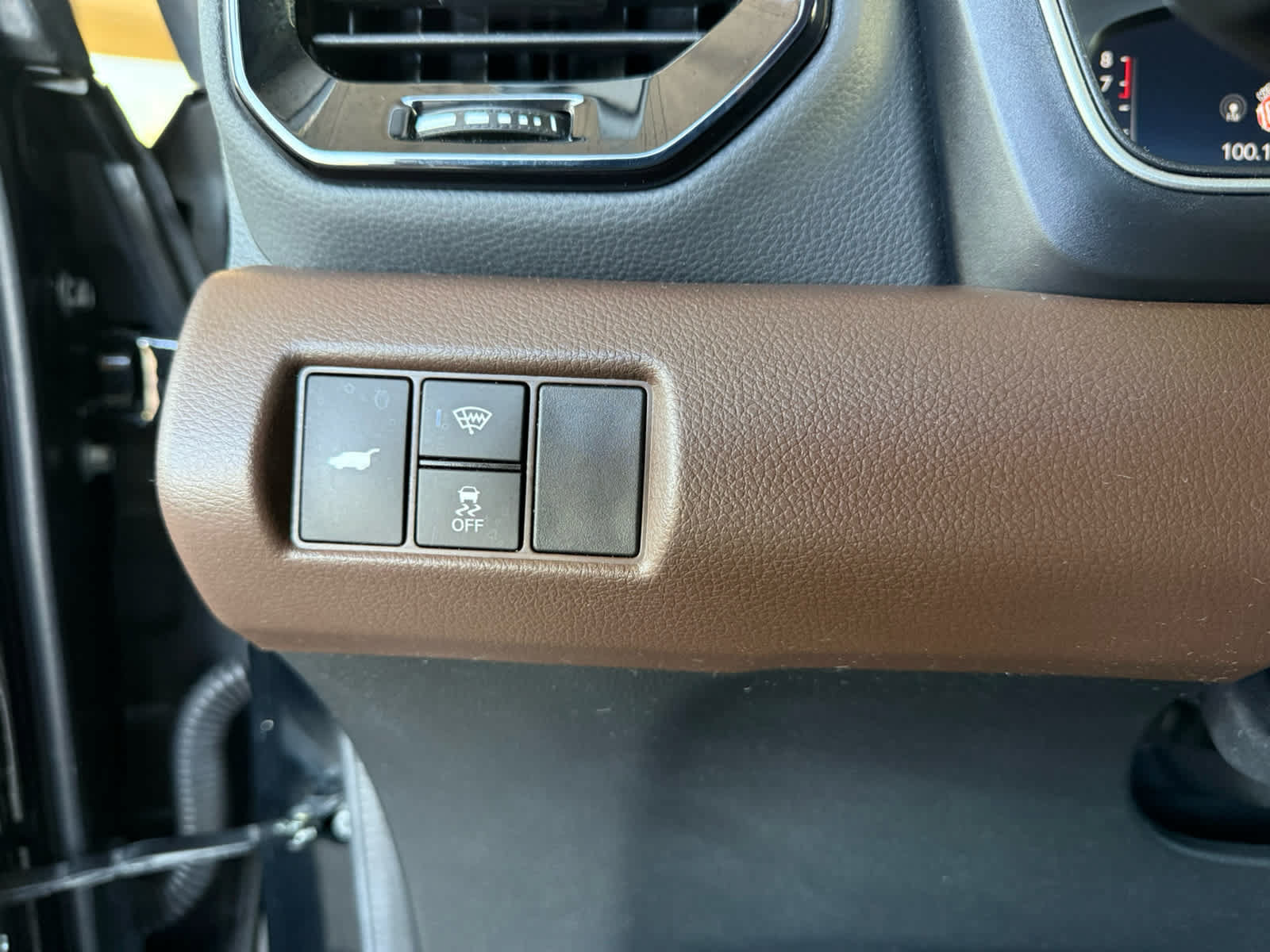 Used 2024 Honda Pilot Elite image 13