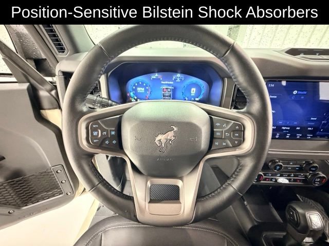 Used 2025 Ford Bronco Badlands w/ Sasquatch Package AWD/4WD image 9