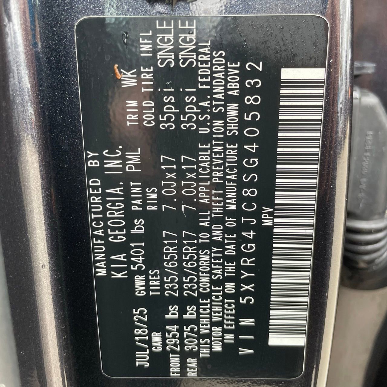 Used 2025 Kia Sorento LX image 28