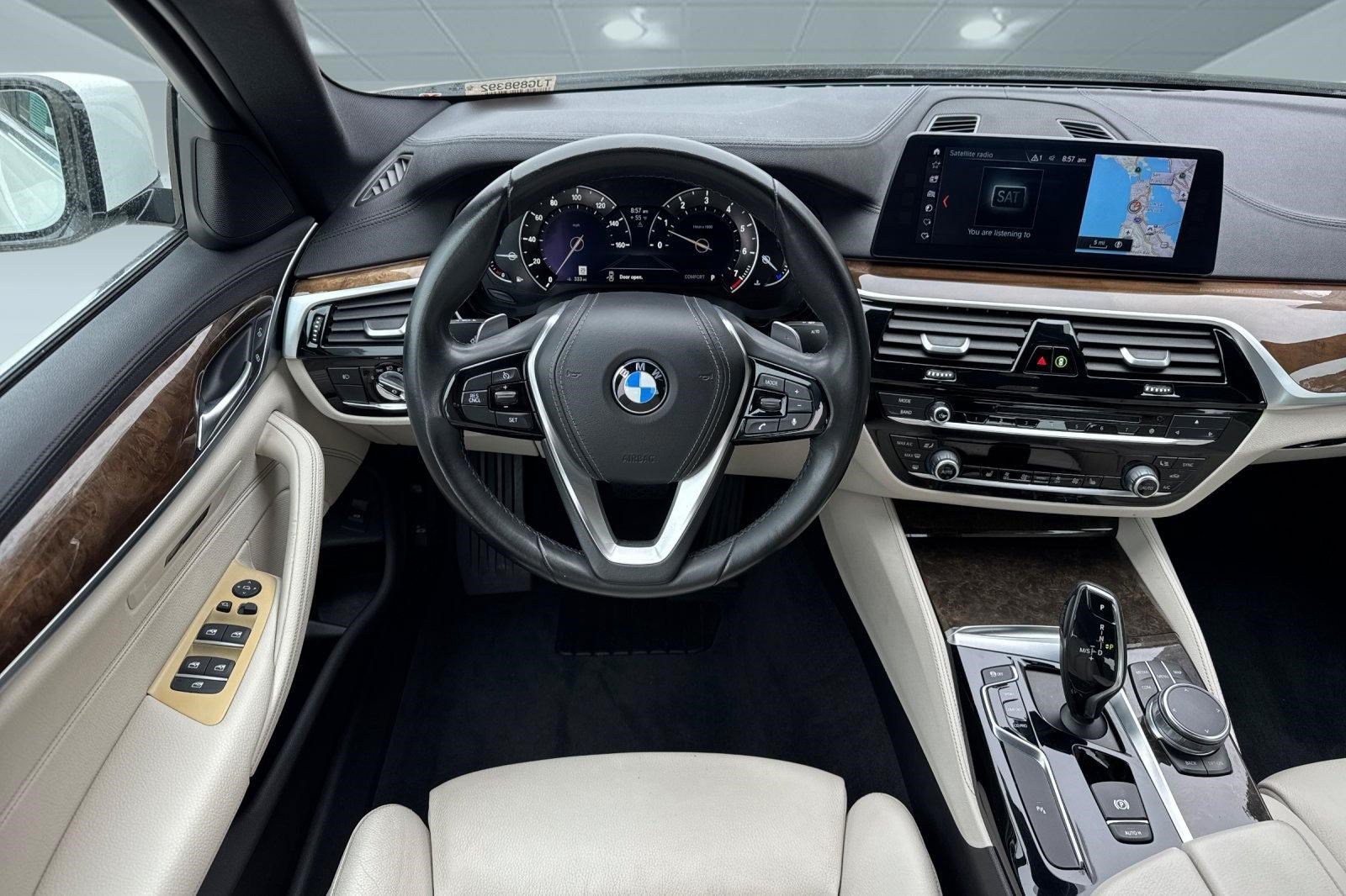 Used 2018 BMW 530i RWD image 29