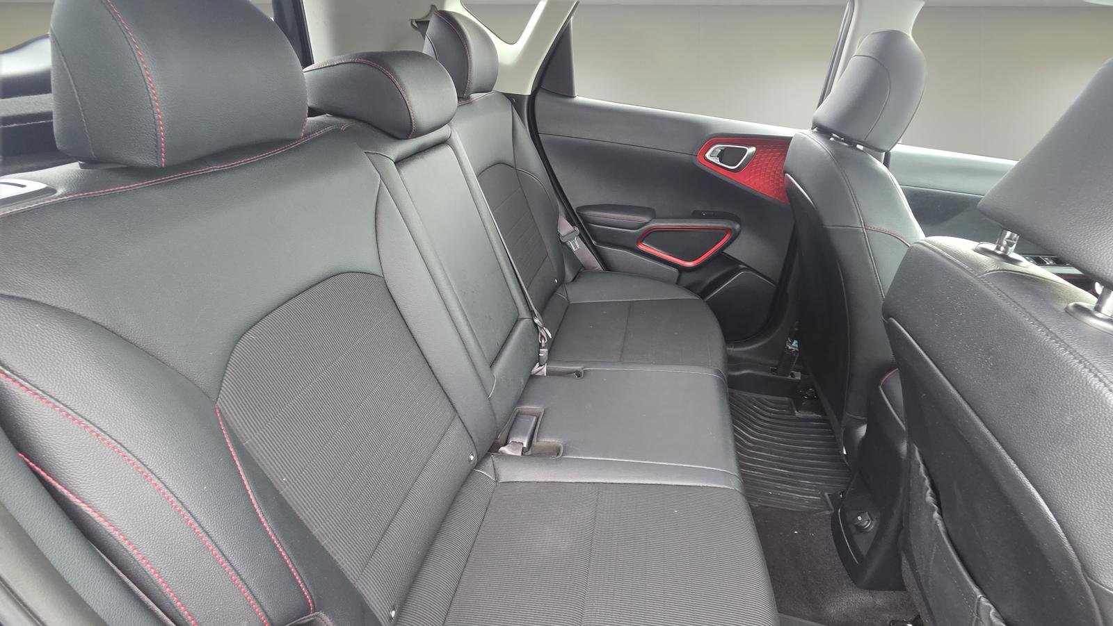Used 2020 Kia Soul GT-Line Turbo FWD image 18