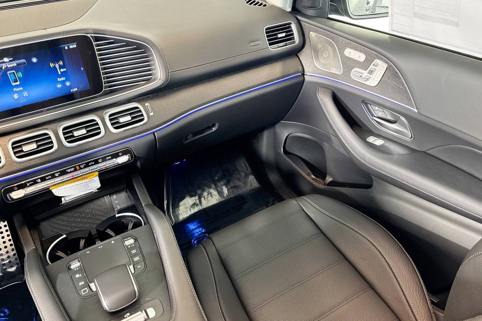 New 2026 Mercedes-Benz GLS 450 4MATIC image 21
