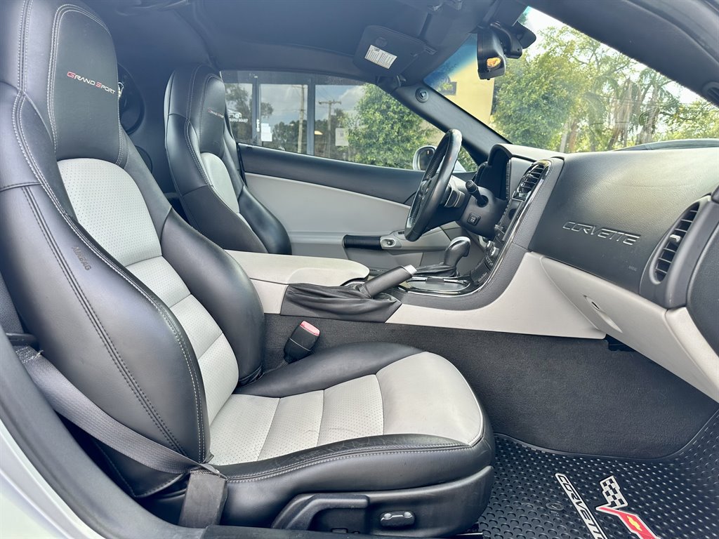 Used 2011 Chevrolet Corvette Grand Sport w/ Preferred Equipment Group RWD image 33