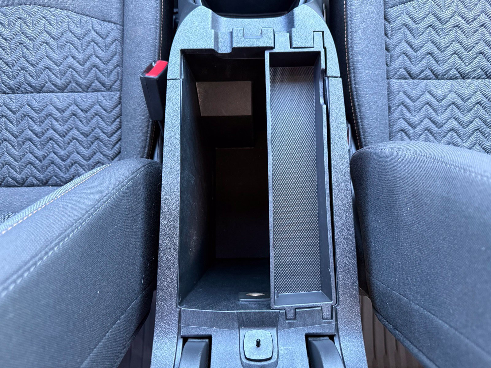 Certified 2024 Chevrolet Equinox LT FWD image 29