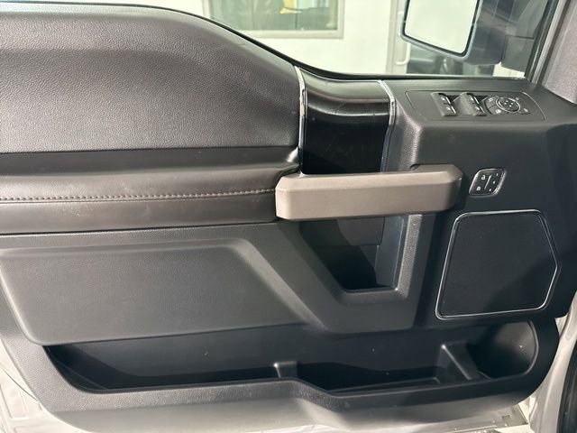 Used 2019 Ford F150 Platinum w/ Equipment Group 701A Luxury image 21