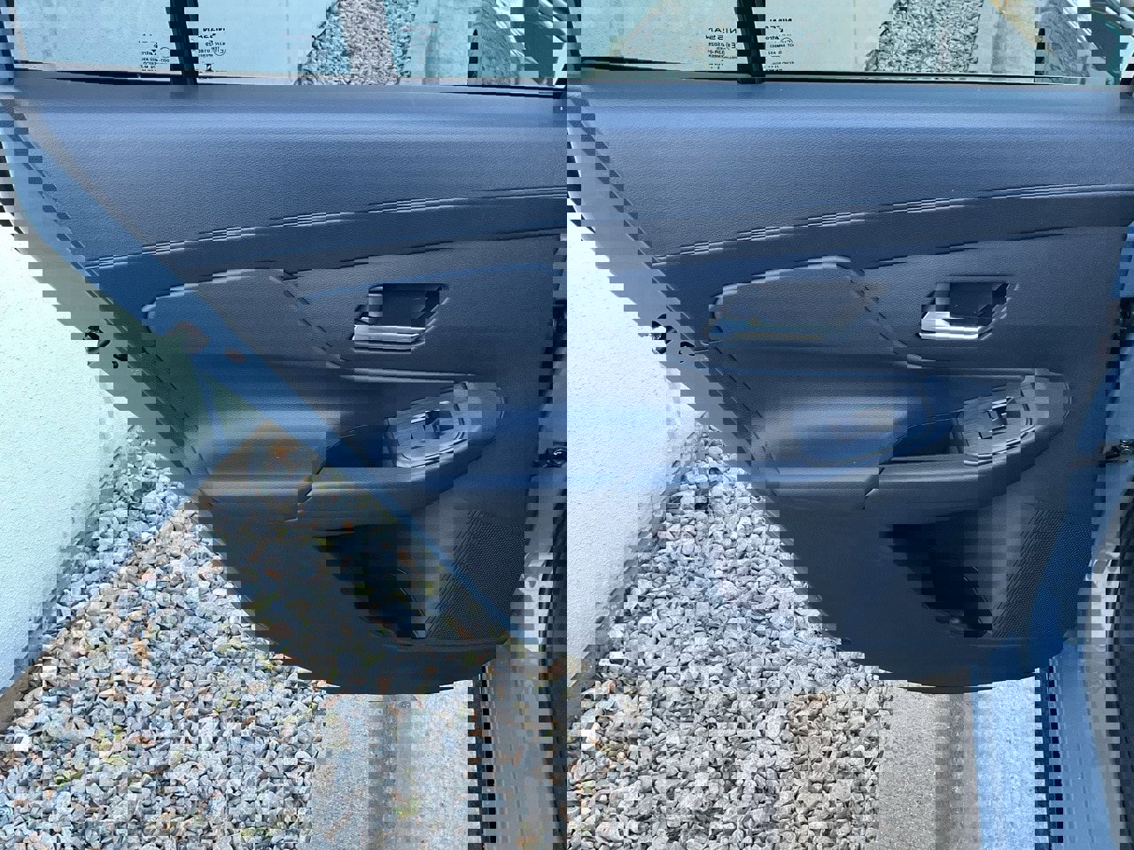 New 2026 Nissan Sentra SR image 16